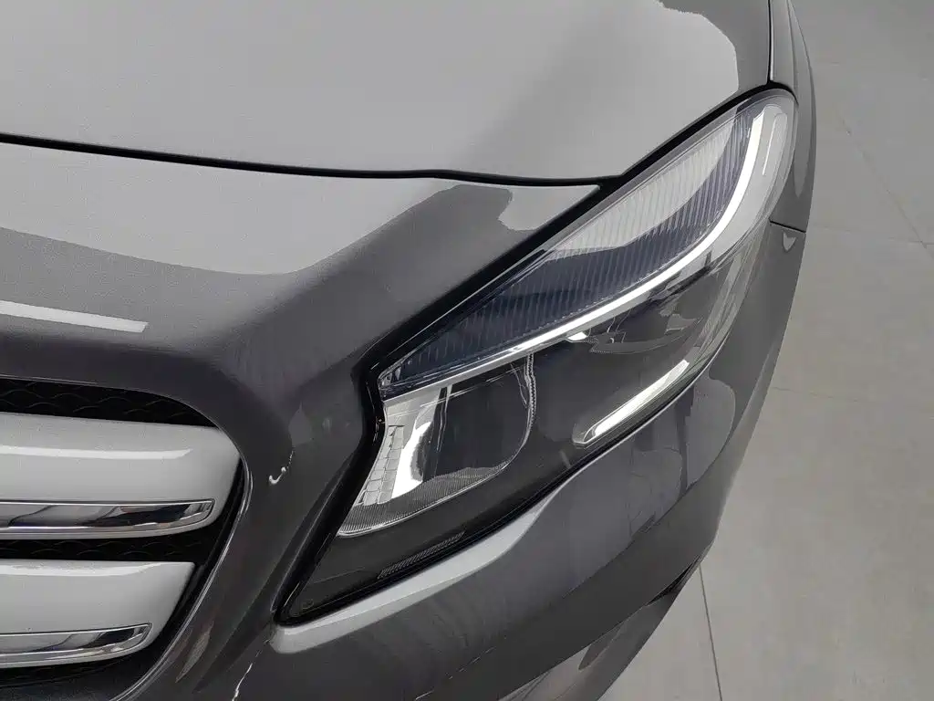 Mercedes-Benz GLA 2017