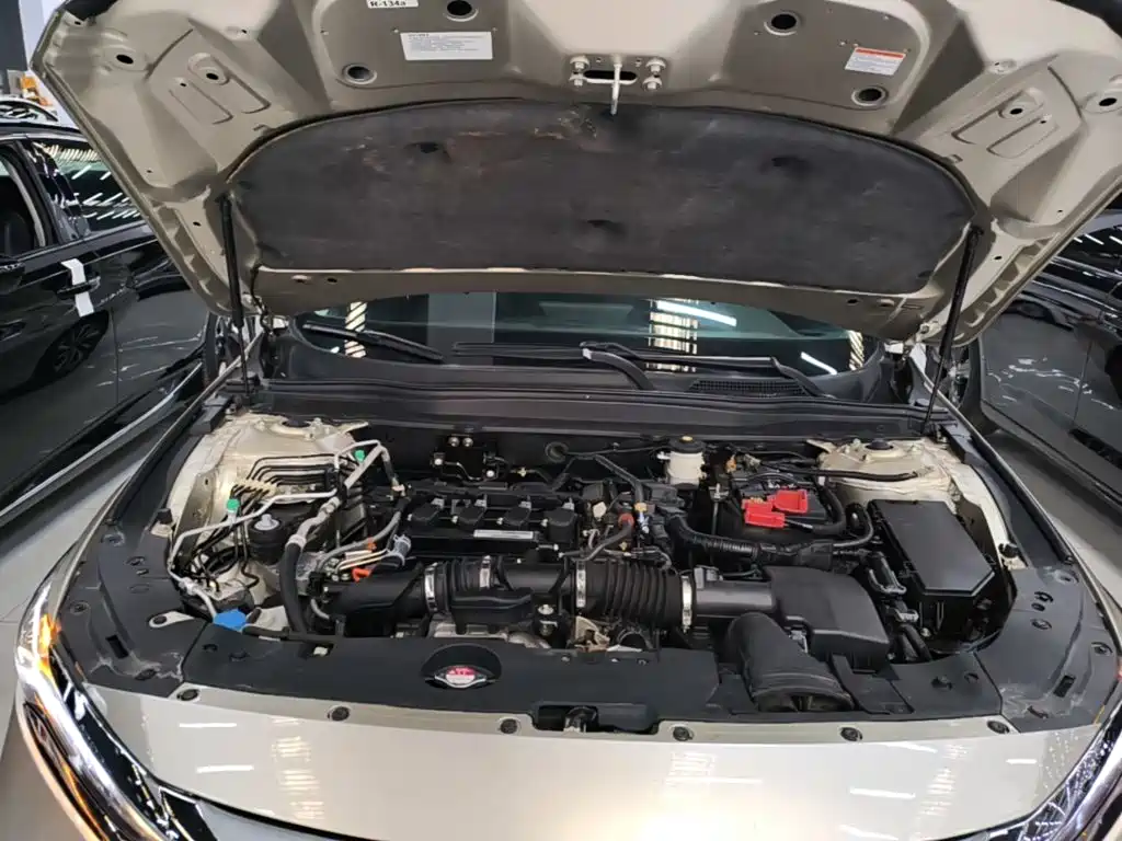 Honda Inspire 2019 — фото 20
