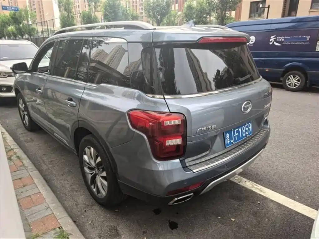 GAC Motor Trumpchi GS8 2017