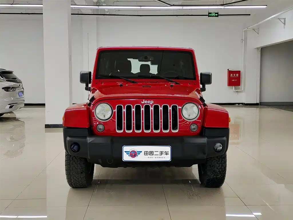 Jeep Wrangler 2018 — фото 2