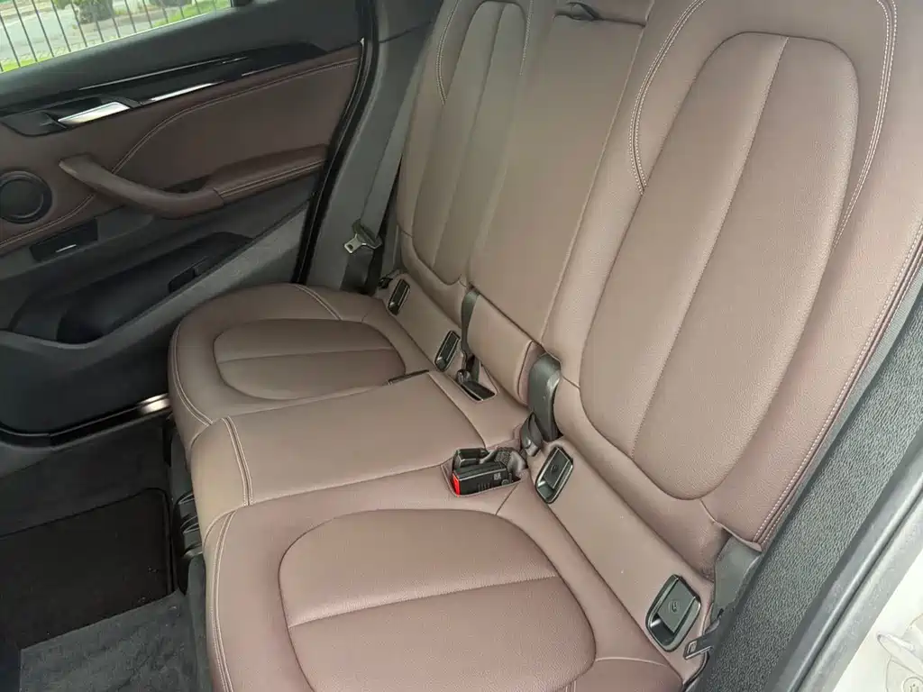 BMW X1 2020 — фото 14