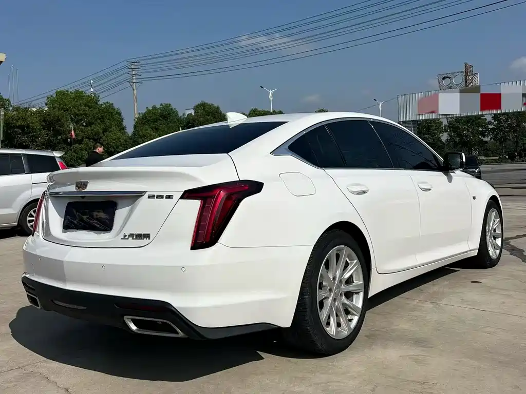 Cadillac CT5 2021 — фото 3