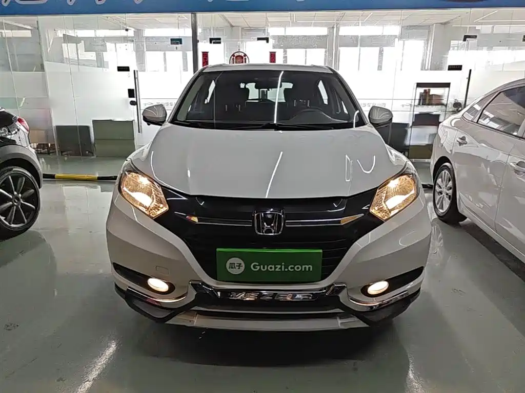 Honda Vezel 2017 — фото 3