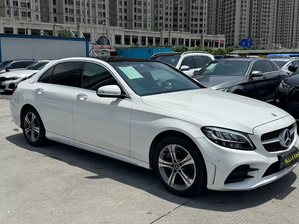 Mercedes-Benz C-Class 2019 — фото 5