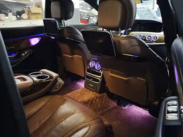 Mercedes-Benz Maybach S-Class 2015