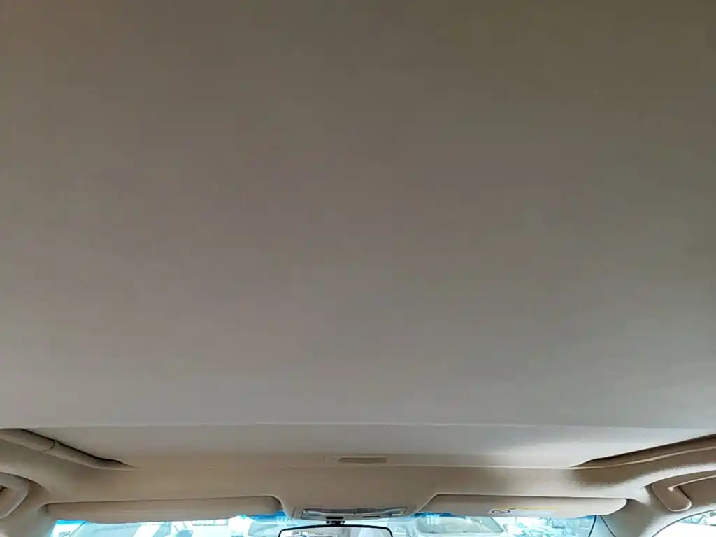 Toyota Camry 2015 — фото 25