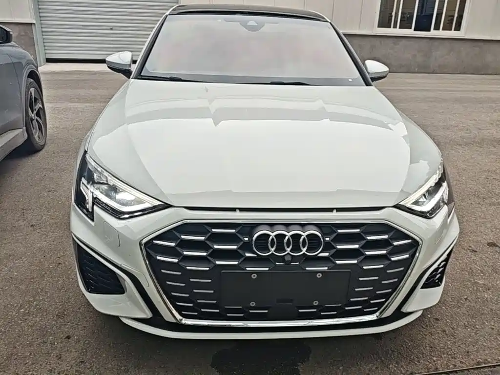 Audi A3 2022 — фото 3
