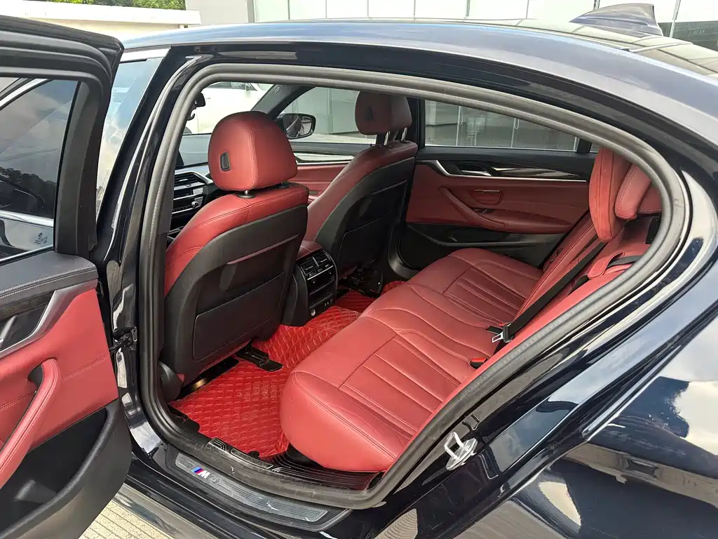 BMW 5 Series 2020