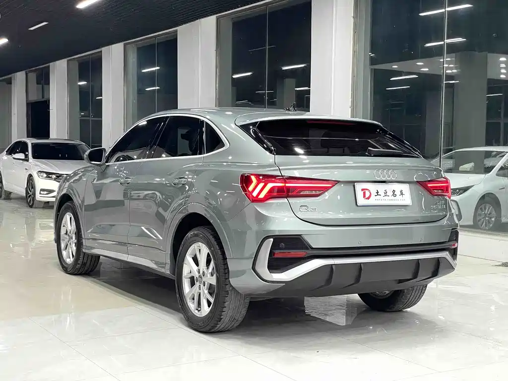 Audi Q3 Sportback 2021 — фото 6