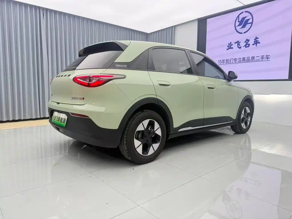 Geely Galaxy Starwish 2024 — фото 4