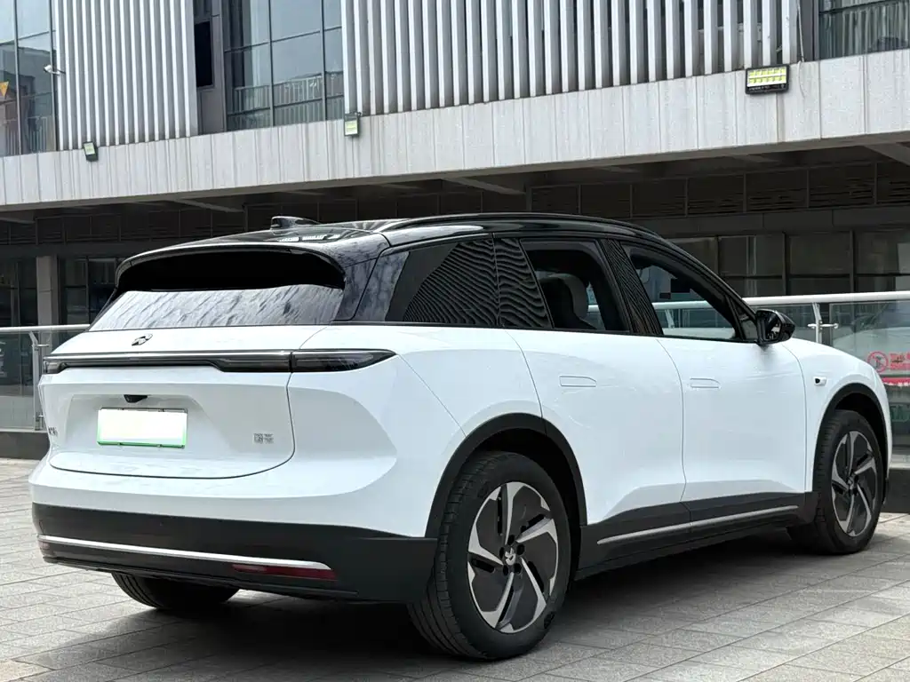 NIO ES6 2024 — фото 11