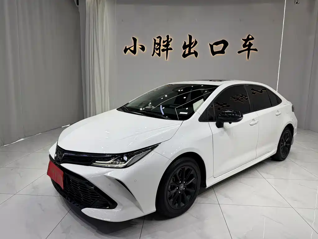 Toyota Corolla 2022 — фото 1