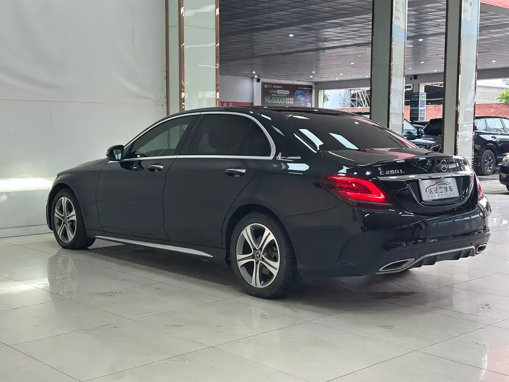 Mercedes-Benz C-Class 2021 — фото 19
