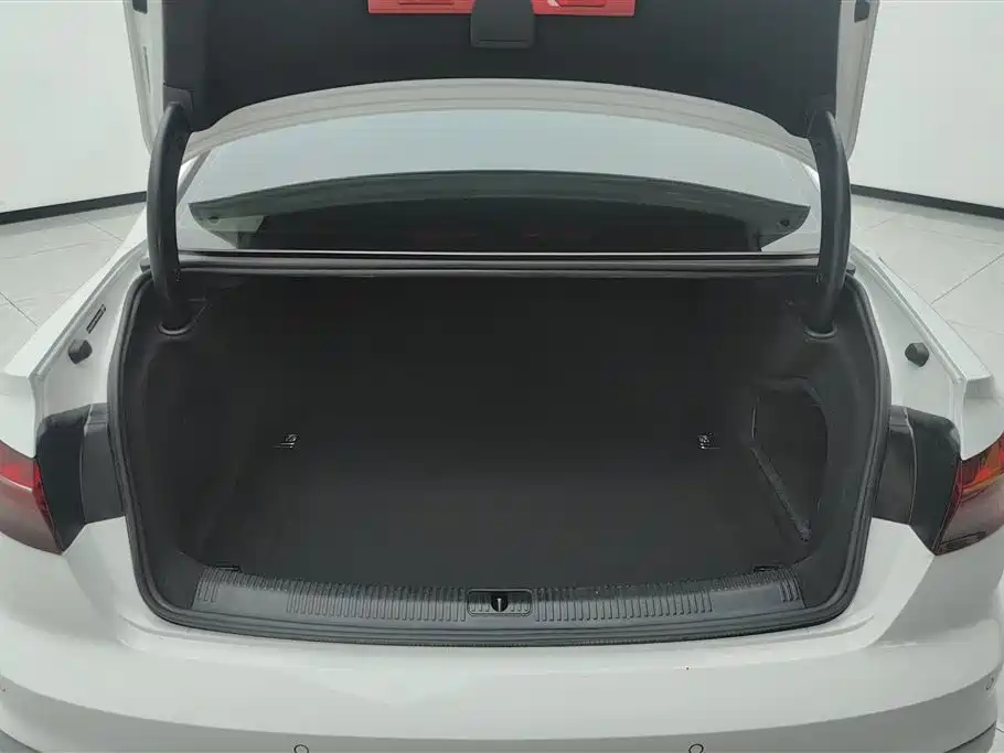 Audi A4L 2022