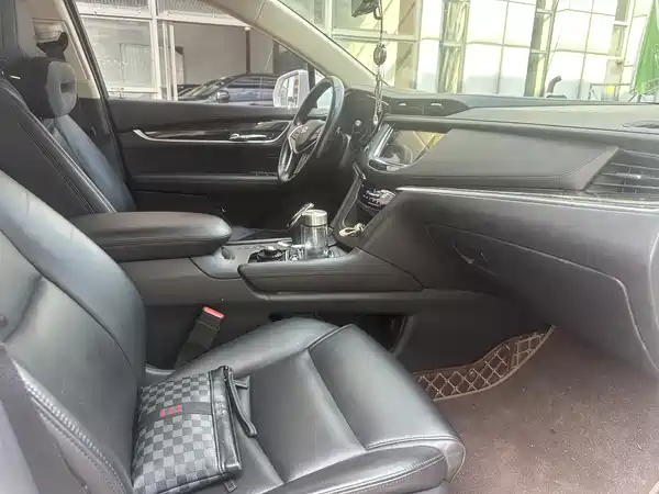 Cadillac XT5 2018