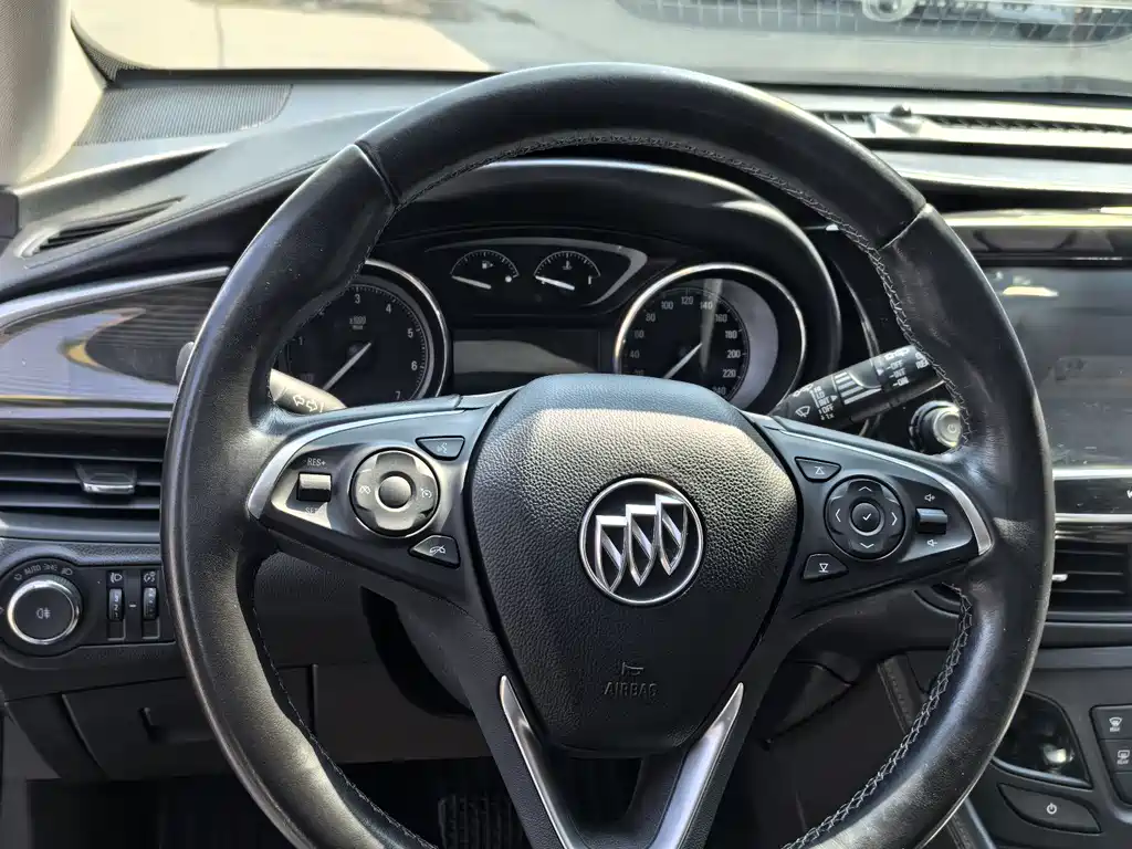 Buick Envision Plus 2020 — фото 8
