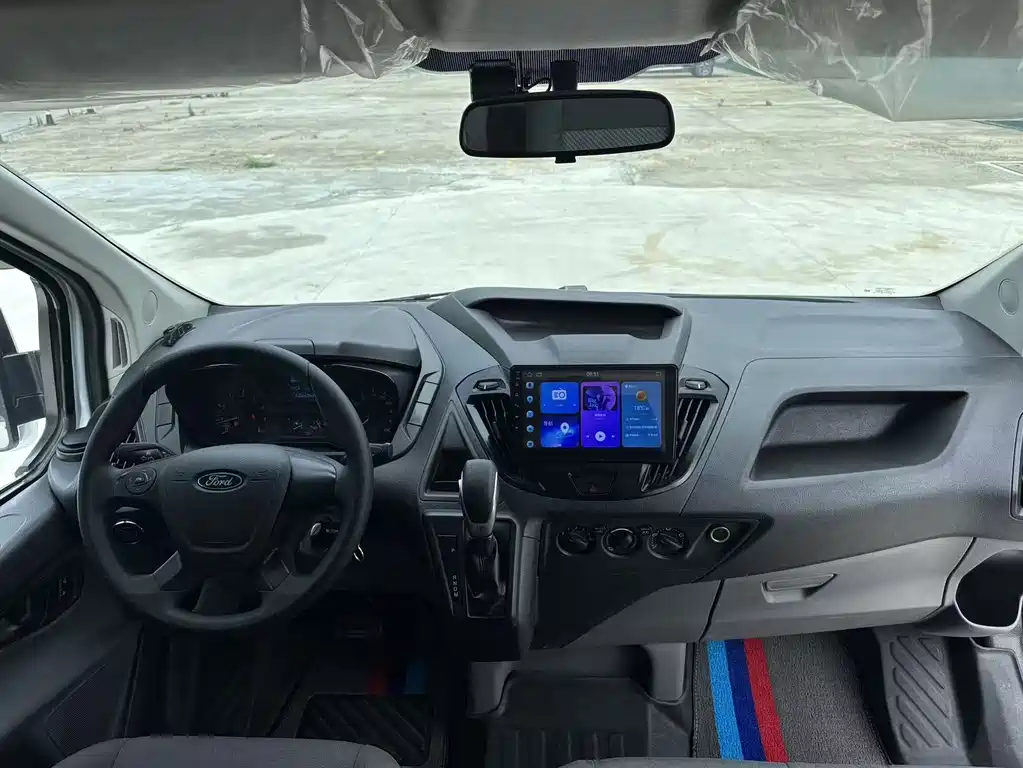 Ford Transit 2023
