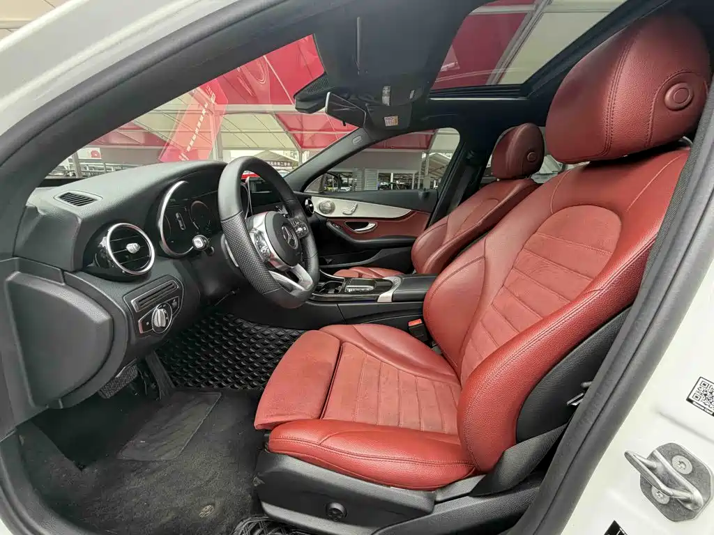 Mercedes-Benz C-Class 2020 — фото 14