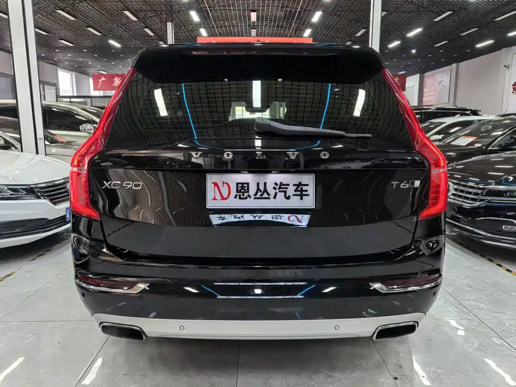 Volvo XC90 2015 — фото 17