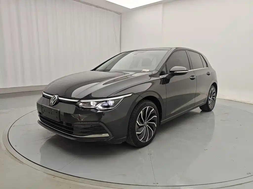 Volkswagen Golf 2021