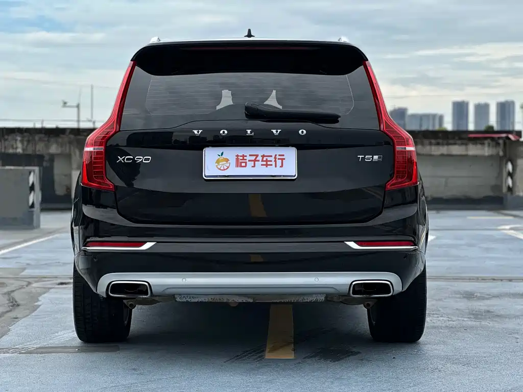 Volvo XC90 2019