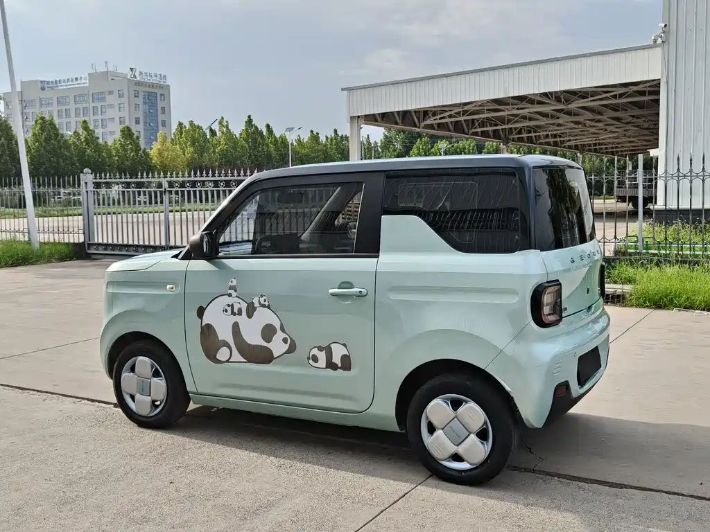 Geely Galaxy Panda 2023 — фото 4