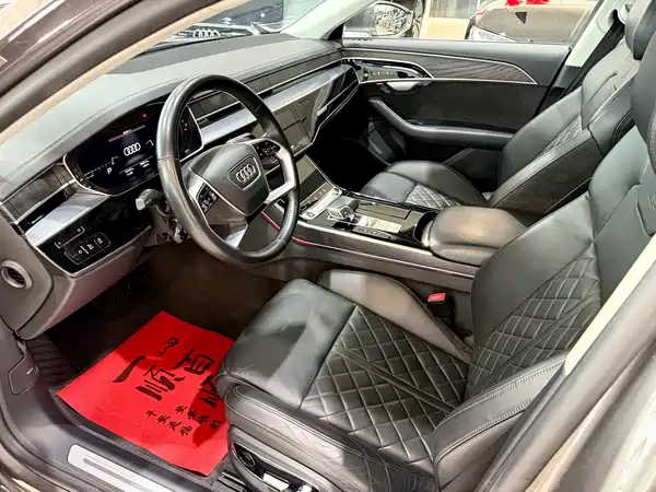 Audi A8 2021