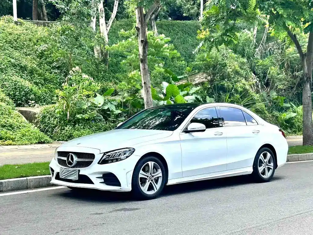 Mercedes-Benz C-Class 2020 — фото 10