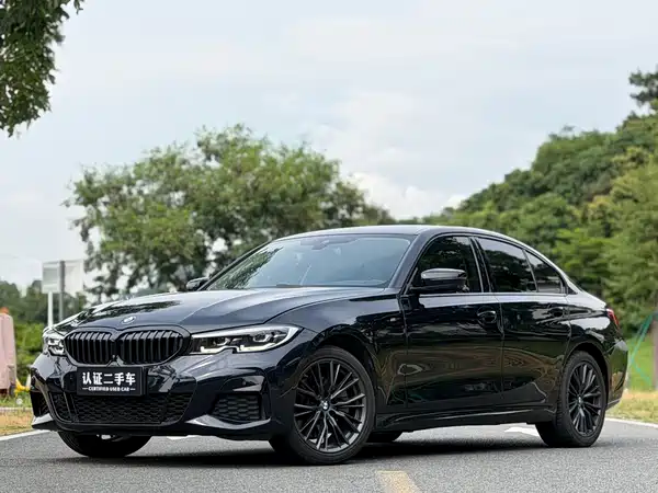 BMW 3 Series 2021