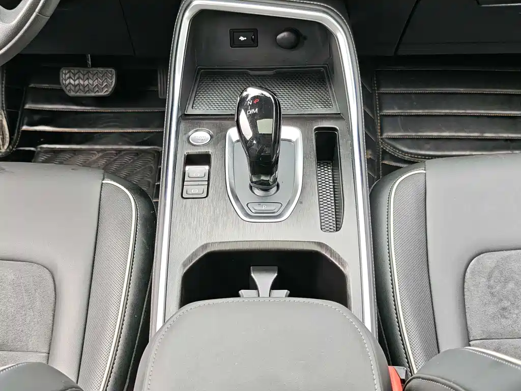 Haval H6 2023 — фото 25