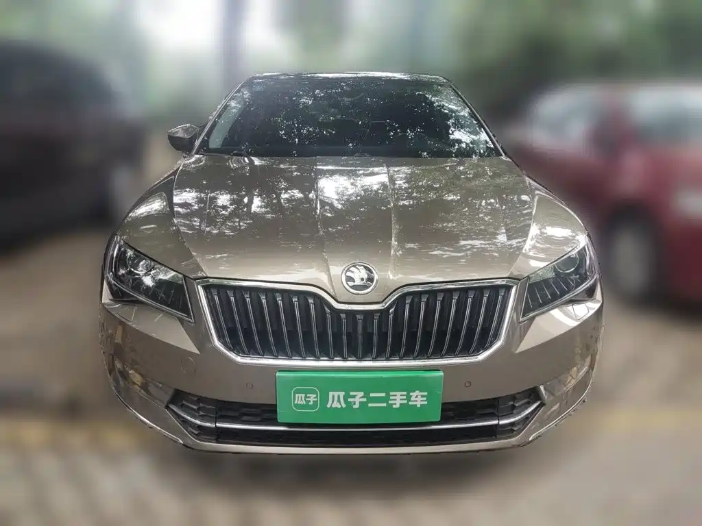 Skoda Superb 2016 — фото 2