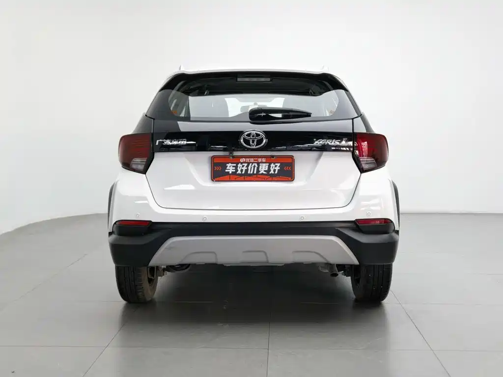 Toyota Yaris L 2020