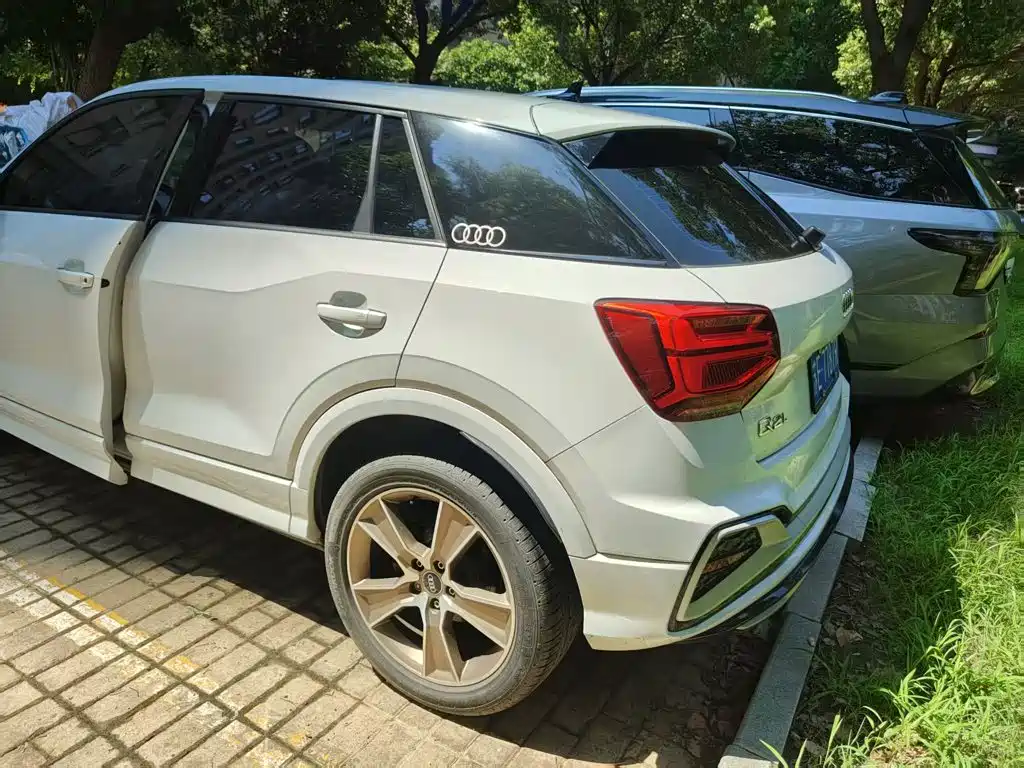 Audi Q2L 2022