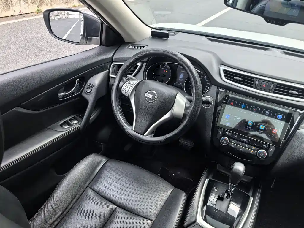 Nissan X-Trail 2017 — фото 22