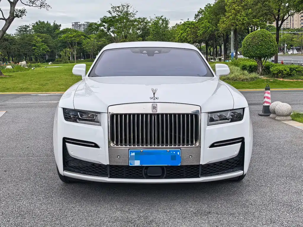 Rolls-Royce Ghost 2025 — фото 3