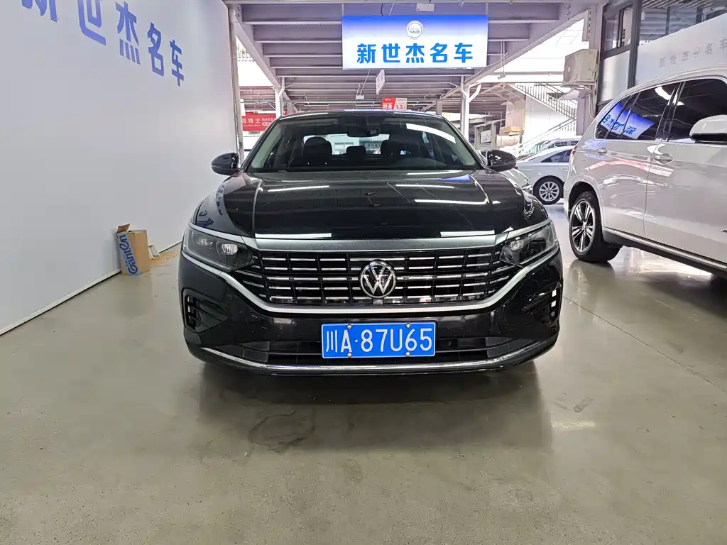 Volkswagen Passat 2021