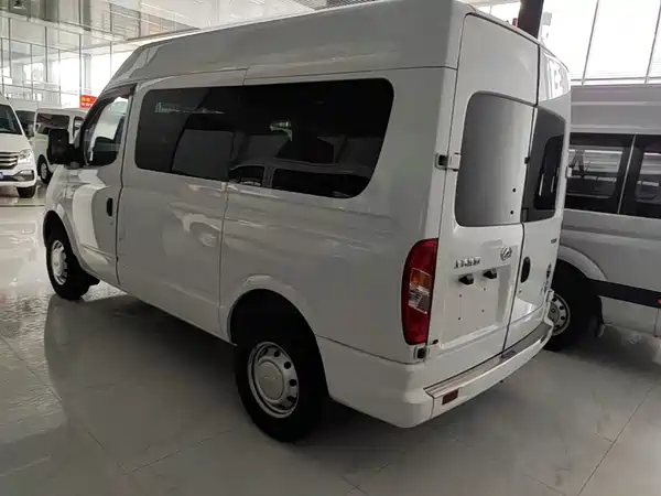 Maxus V80 2023