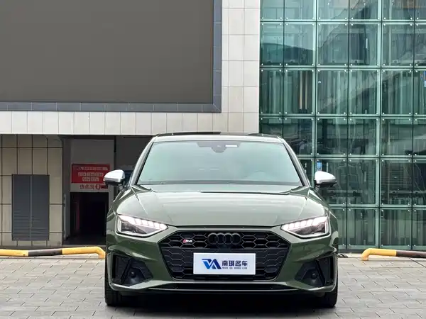 Audi S4 2024