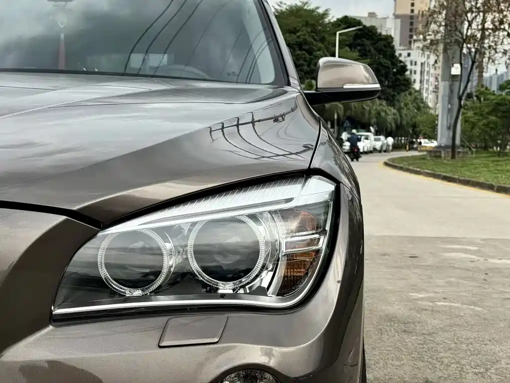 BMW X1 2015 — фото 10