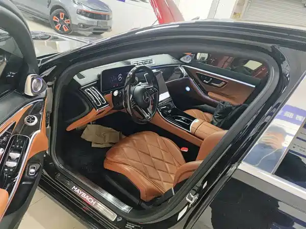 Mercedes-Benz Maybach S-Class 2021