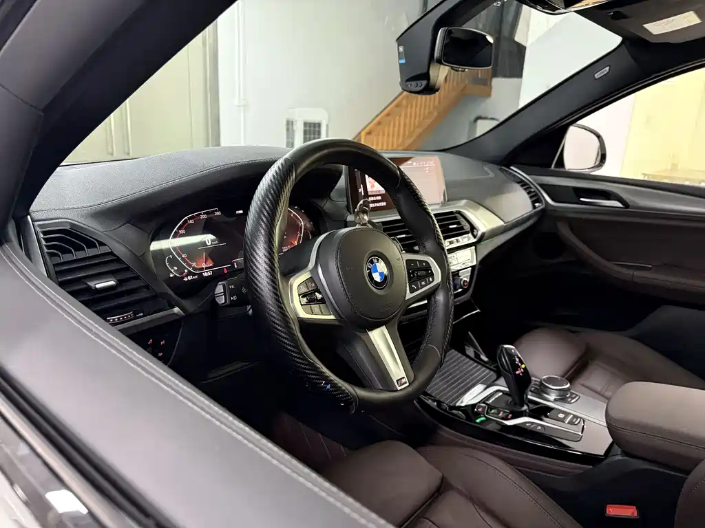 BMW X4 2020 — фото 10