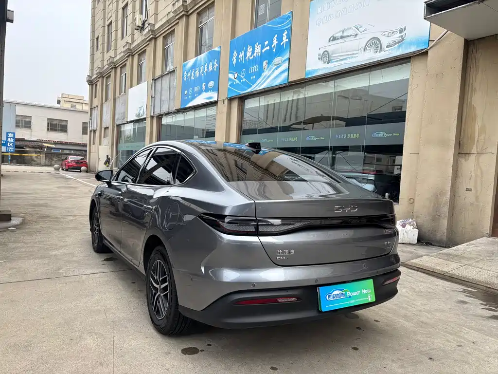BYD Seal 05 DM-i 2025 — фото 7