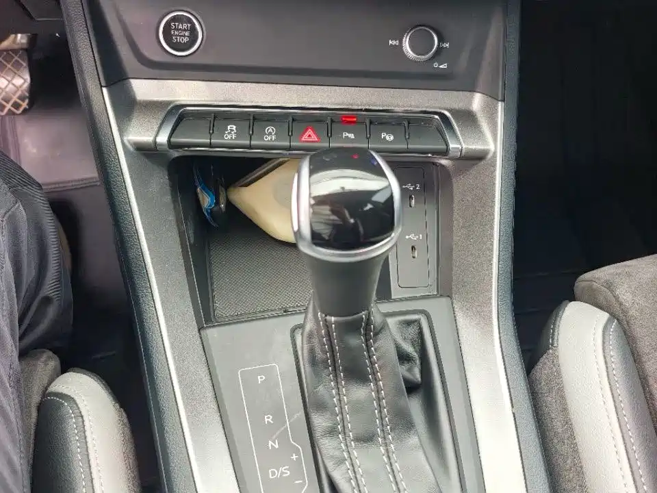 Audi Q3 2021