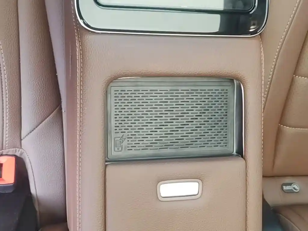 Mercedes-Benz GLE 2025