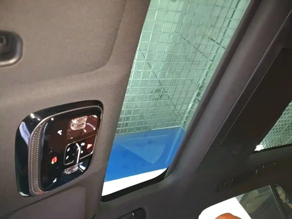 Geely Galaxy M9 2025 — фото 18