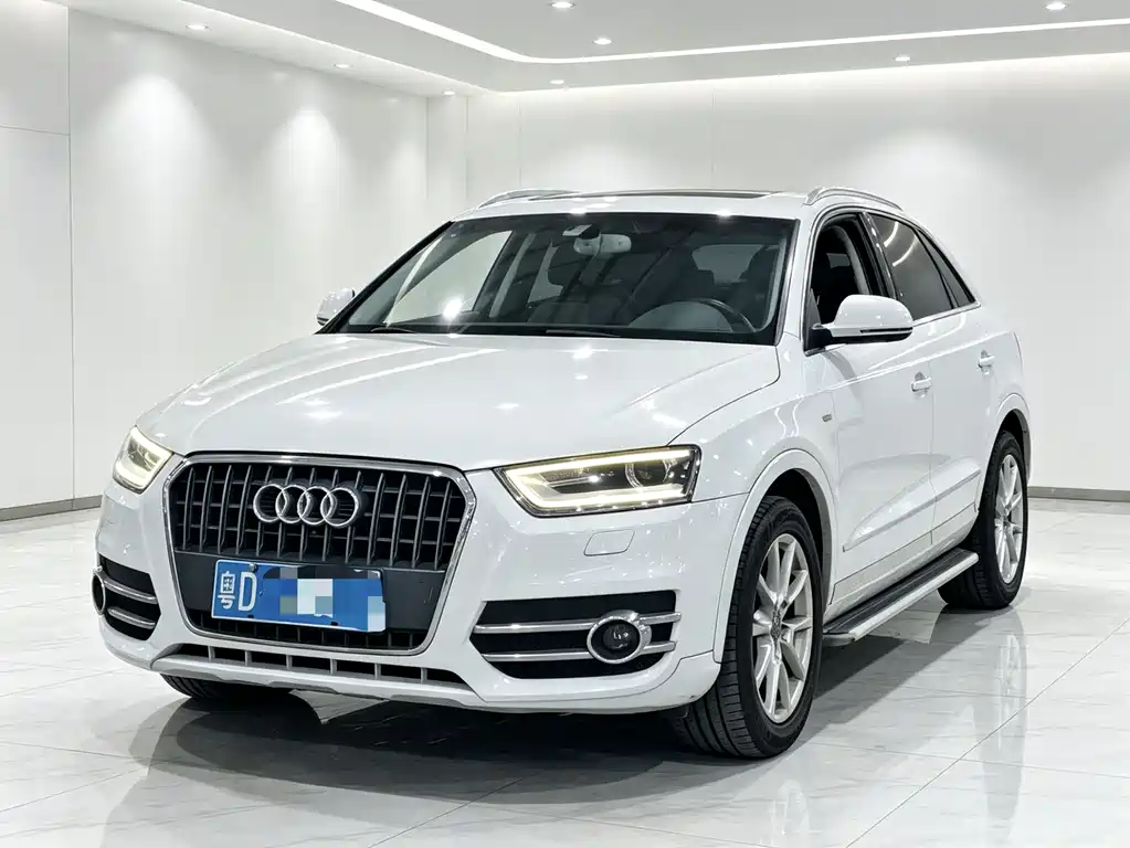 Audi Q3 2014