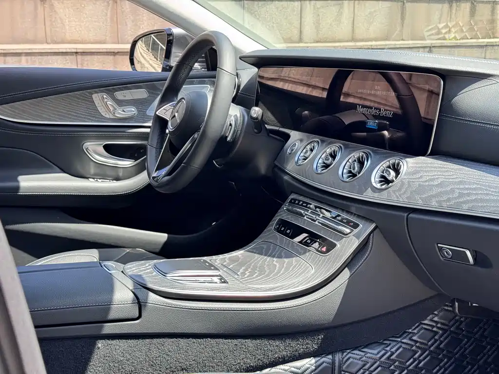 Mercedes-Benz CLS 2023 — фото 13