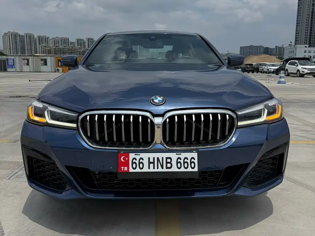 BMW 5 Series 2022