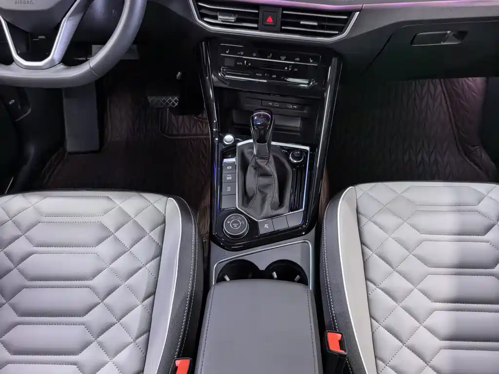 Volkswagen X 2023