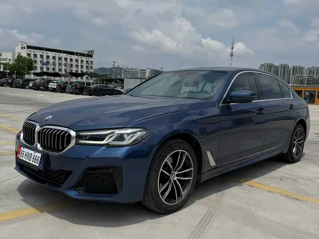BMW 5 Series 2022